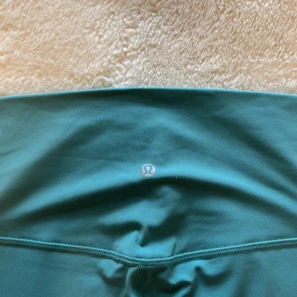 Lululemon Align High-Rise Leggings - Picture 6 of 6